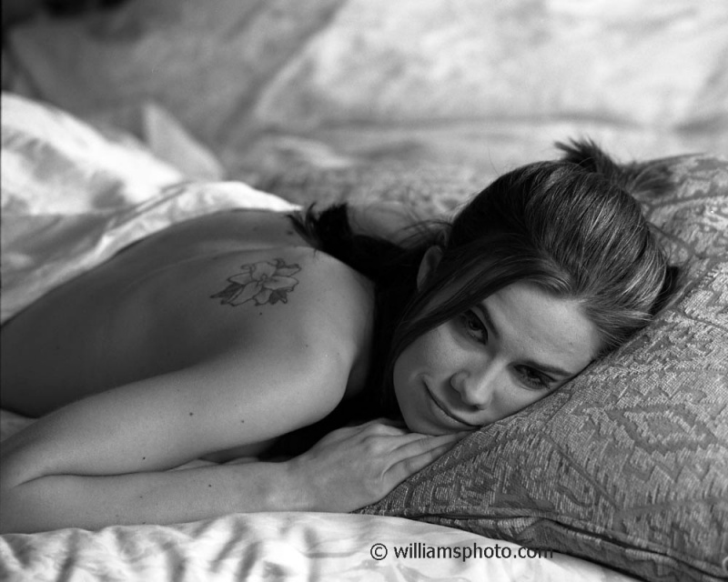 Female model photo shoot of MsHeart by williamsphoto