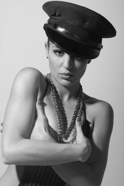 Female model photo shoot of Tatiana Blades1