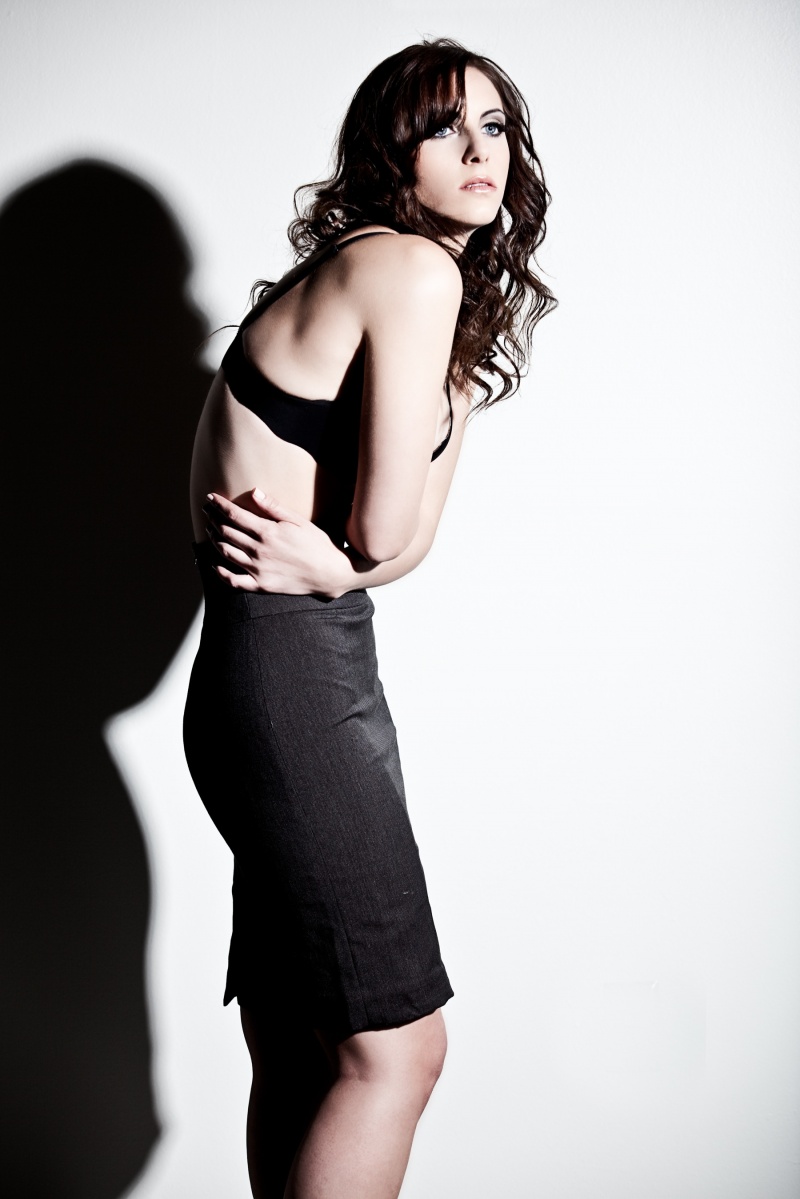 Female model photo shoot of Amanda Markowitz by Arpit Mehta