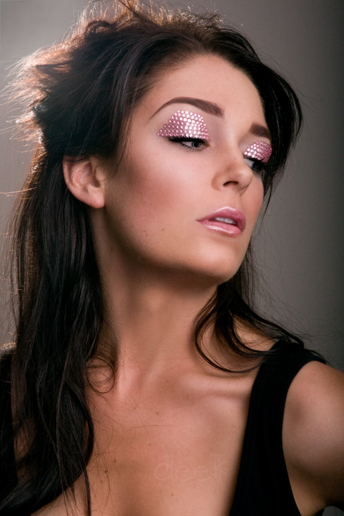 Female model photo shoot of deek images and Regan Hillyer in Auckland, makeup by DanielleK MUA
