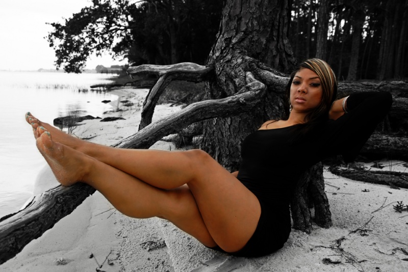 Female model photo shoot of Blaze Berry by Alexis Hernandez in FSU Campus Panama City, Florida