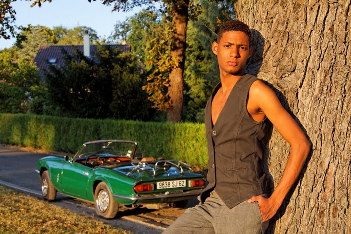 Male model photo shoot of sdancer in paris