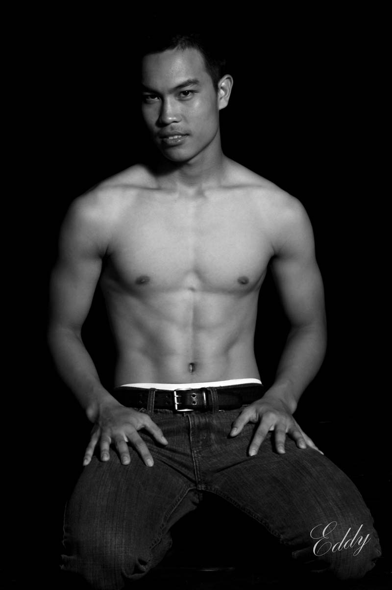 Male model photo shoot of Eddy Goh