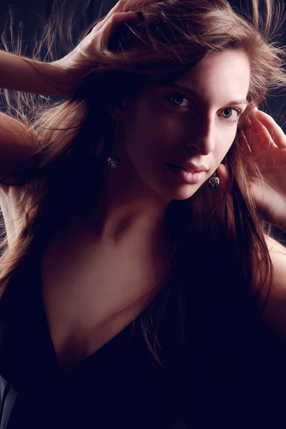 Female model photo shoot of Emmanuelle S