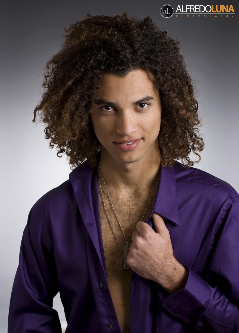 Male model photo shoot of Rafael Aquino