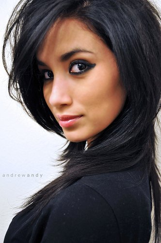 Female model photo shoot of Carolina90
