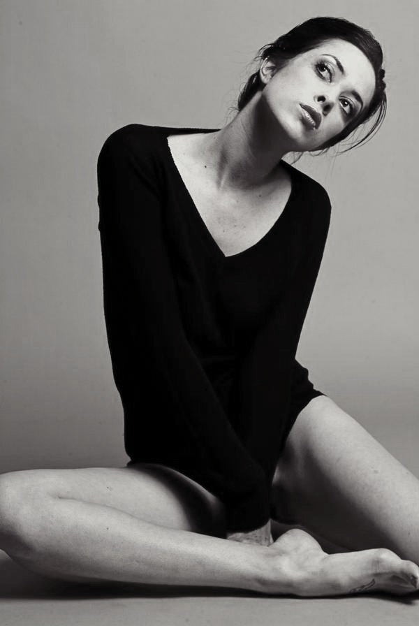 Female model photo shoot of - Kelly -