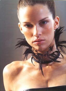 Female model photo shoot of Catherine Pryce