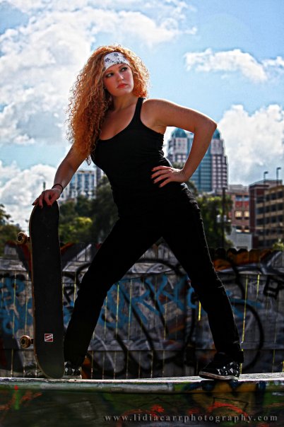 Female model photo shoot of Leelee Star by Lidia Carr