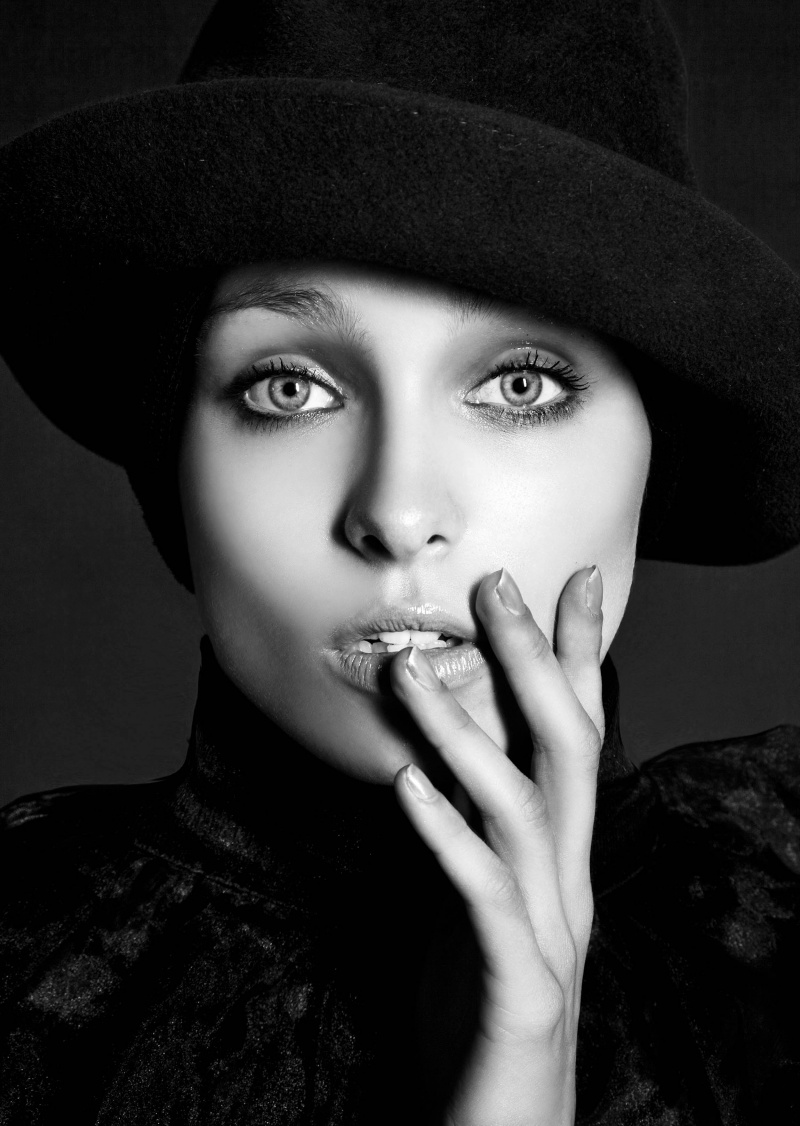 Female model photo shoot of Hayley Bentley in Milan