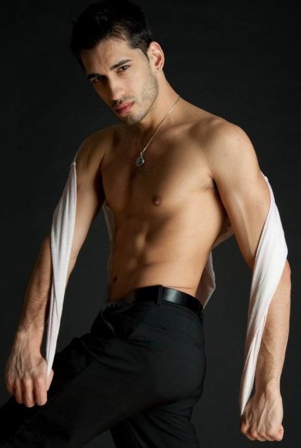 Male model photo shoot of Jonathan Daniel Muzlera in Toronto