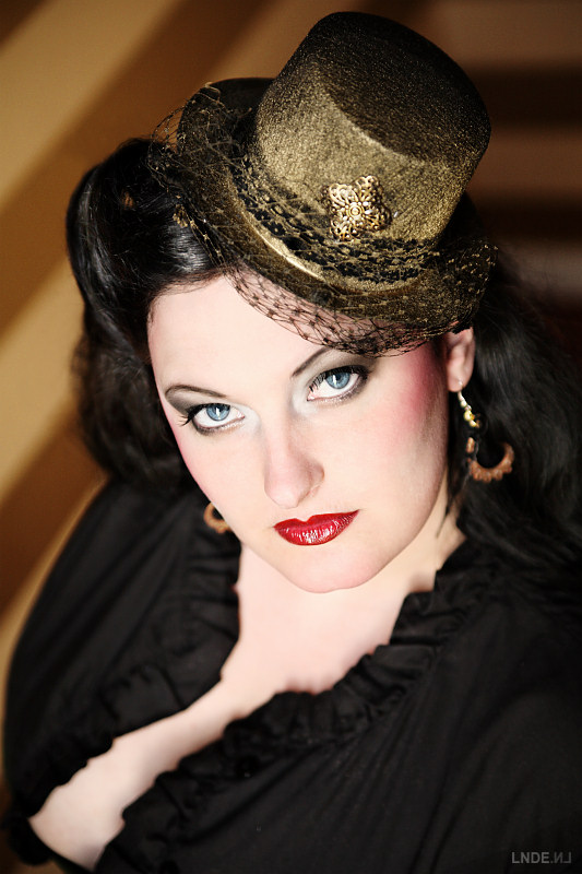 Female model photo shoot of Hats n Dreads and Blackvelvet by Eline Spek in Amersfoort
