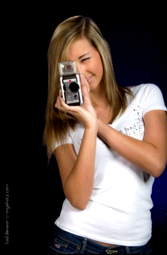 Female model photo shoot of Maddie hanson in mobile alabama.
