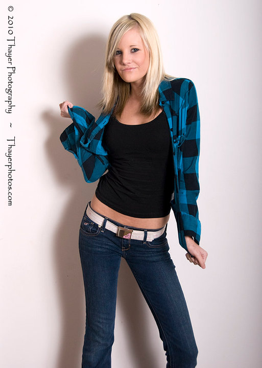 Female model photo shoot of Nicole Renee Roberts by Thayer Photographic