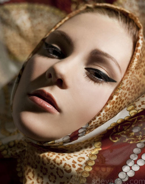 Female model photo shoot of S de Varax and Aimee Suckling in Melbourne, makeup by Zoe Karlis