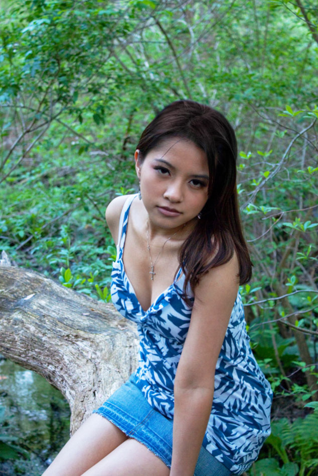 Female model photo shoot of AlinaGarcia by Mauricio R in Gardiner's Park, Long Island NY
