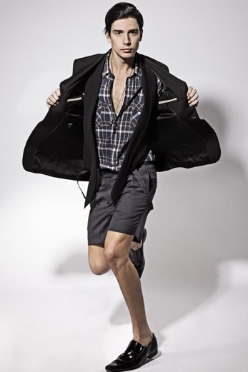 Male model photo shoot of Benn Moncelet by Brooke Shaw