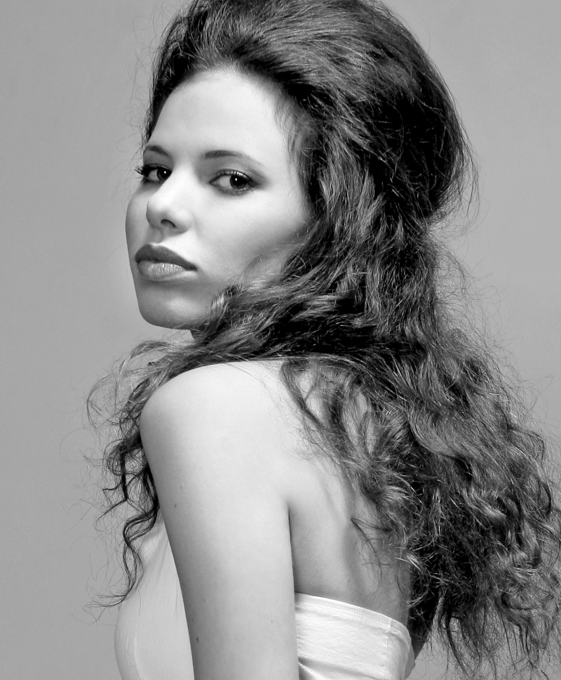 Female model photo shoot of ZhaYra by Jocelyn Bernier