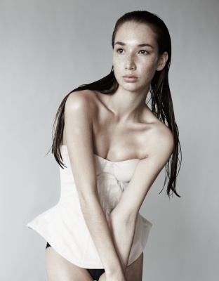 Female model photo shoot of Angelina Bordeaux