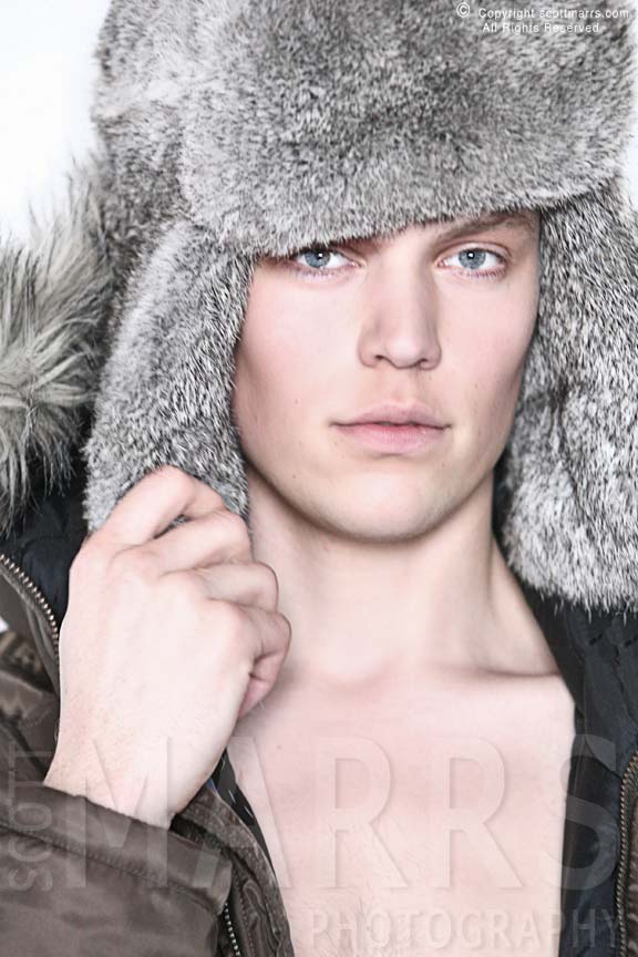 Male model photo shoot of LucasBkr