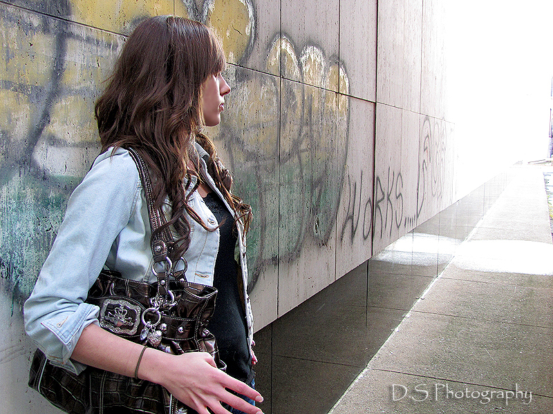 Female model photo shoot of D-S Photography and TwinMorganLeigh