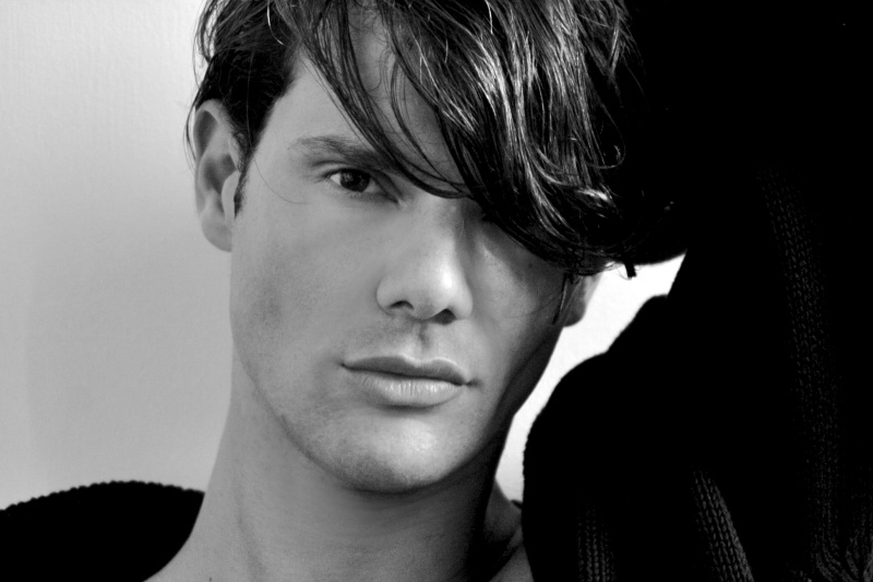 Male model photo shoot of Ivan Nacar