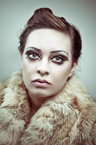 Female model photo shoot of Rachel Hollenbaugh by Elena Jasic 