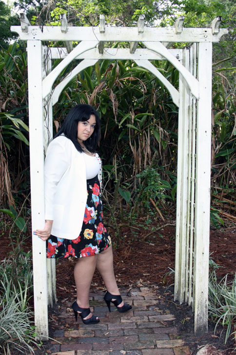 Female model photo shoot of MelissaVe by Bob Wilson Photography in Leu Gardens