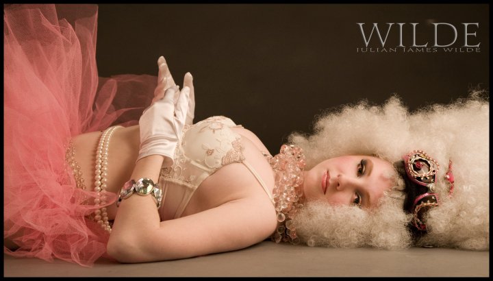 Female model photo shoot of Teala Catherine by Julian  W I L D E, makeup by Jodi Vaughn MUAH