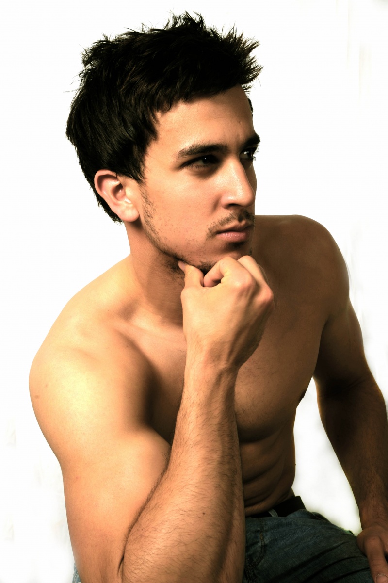 Male model photo shoot of Filevin in Paris