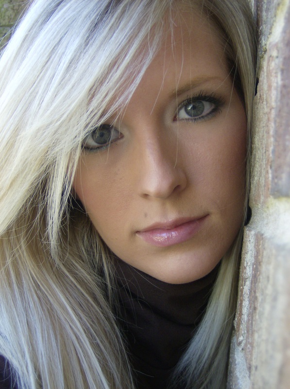 Female model photo shoot of Brandi Whitehurst