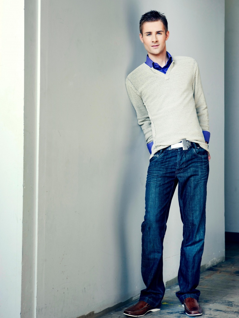 Male model photo shoot of Greg Moar