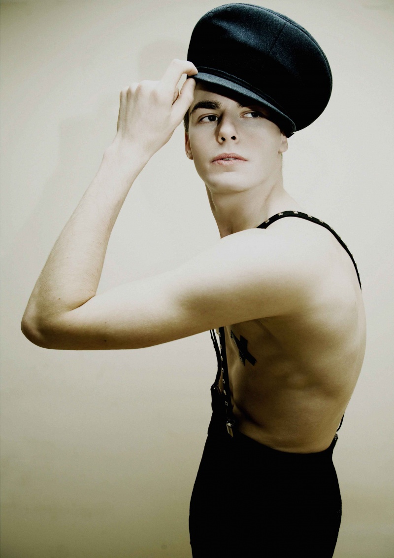 Male model photo shoot of DanceArtBody by Darren  E Black
