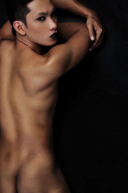 Male model photo shoot of Gic Aquino by Ian Felix Alquiros