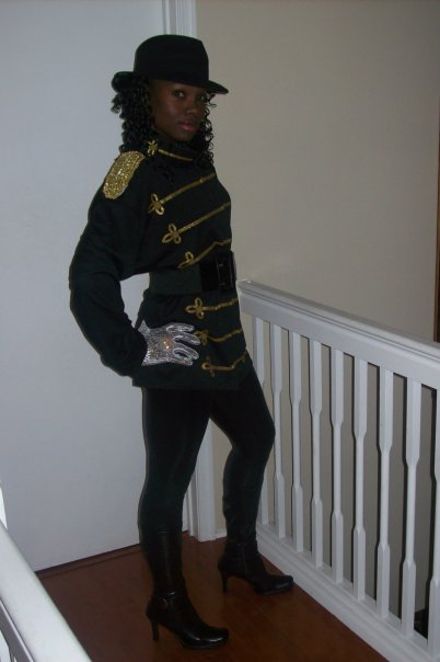 Female model photo shoot of Cassandra C-Bonas