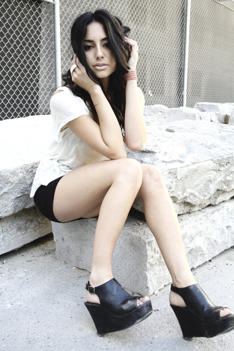Female model photo shoot of Brina Moreno