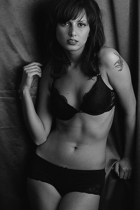 Female model photo shoot of Magda P