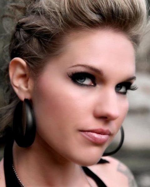 Female model photo shoot of Jamie Dey