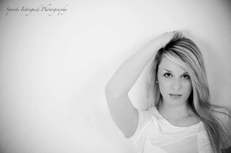 Female model photo shoot of Erin Weiler