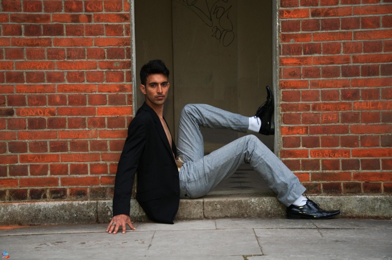 Male model photo shoot of R A Y - Z E U S in london