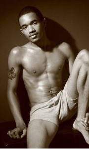 Male model photo shoot of Cedric Bevo Bradford