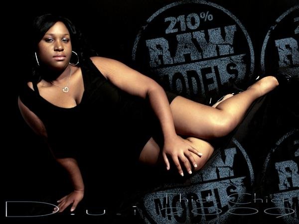 Female model photo shoot of THICK CHIC