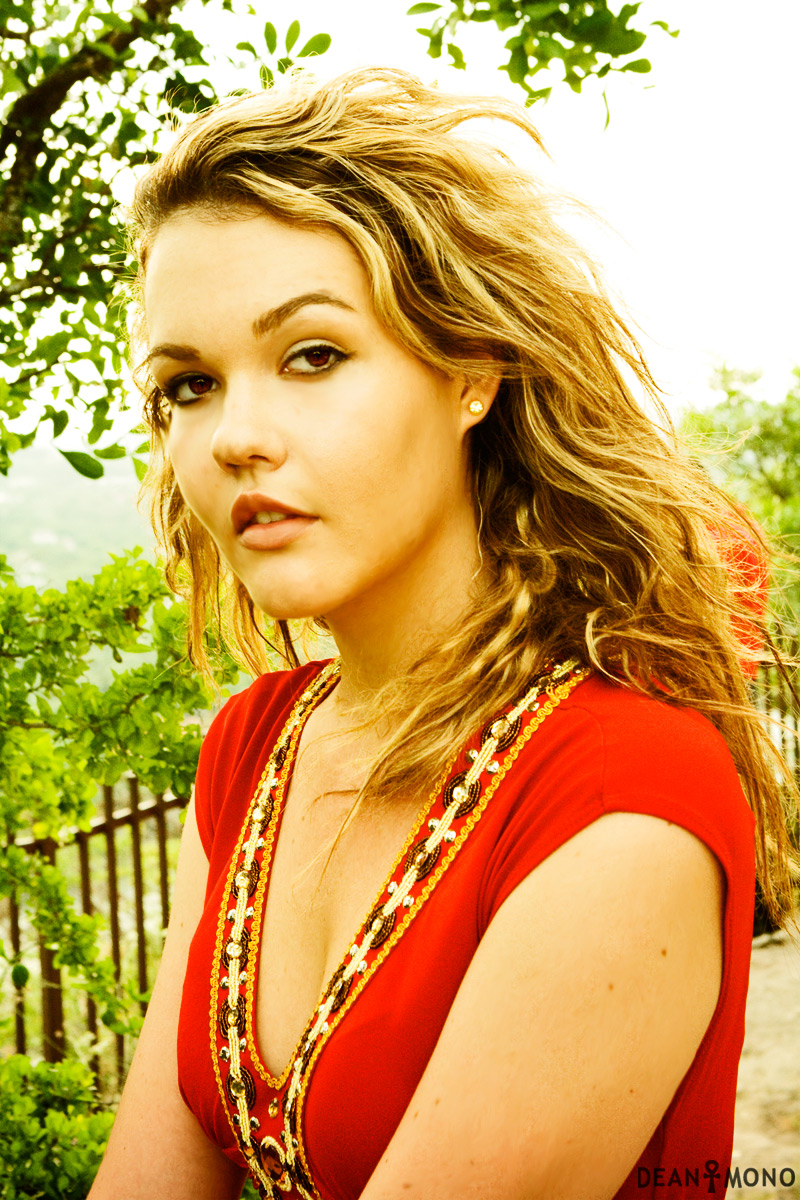Female model photo shoot of Ashlyn Kayla in Mt. Bonnell (Austin, TX)