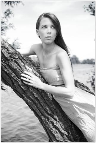 Female model photo shoot of lindsay-marie