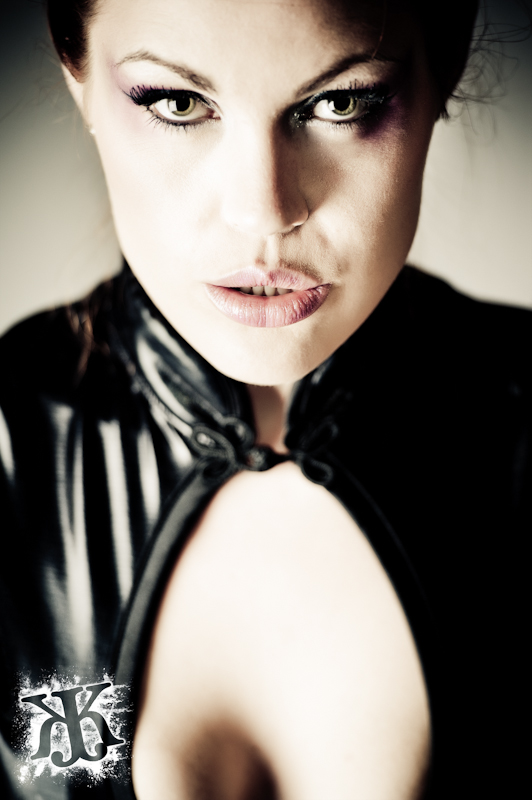Female model photo shoot of Brit Lyn by Kubowski