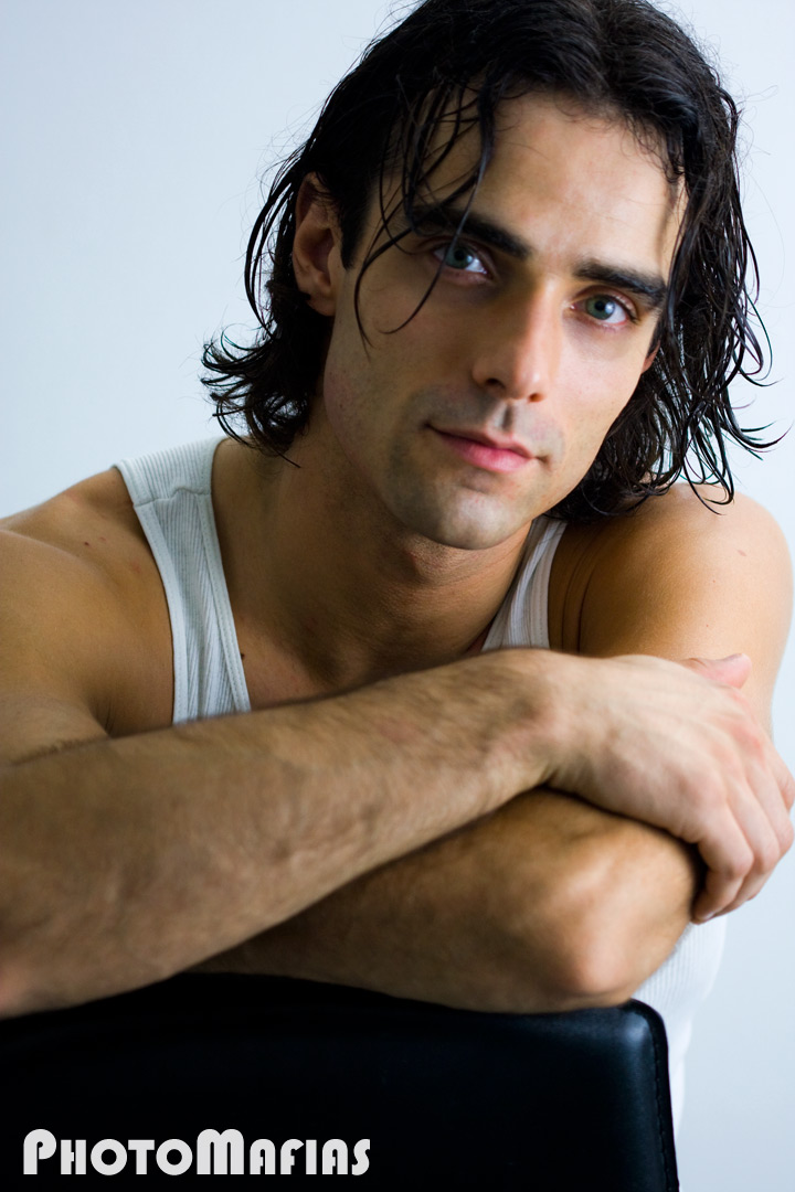 Male model photo shoot of Eduardo Jorge Pereira by UCS