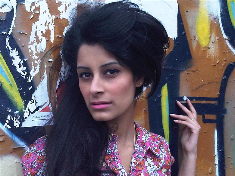 Female model photo shoot of Gurjot Jasmine Sindhar in Shoreditch