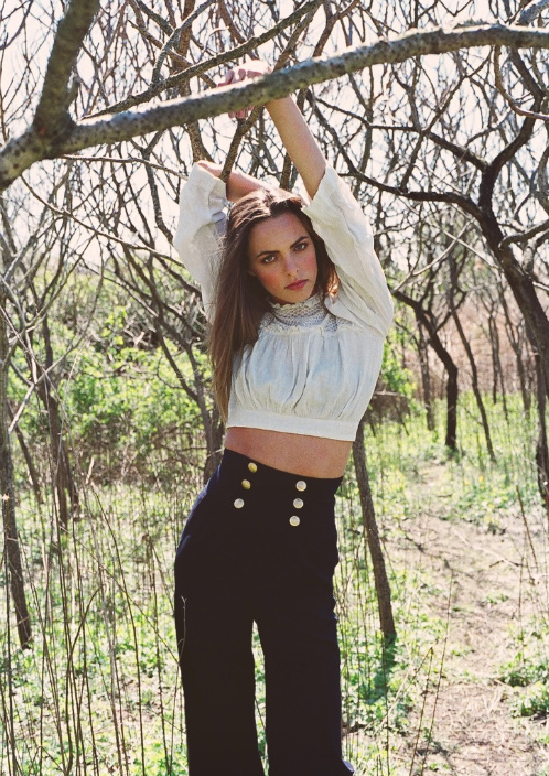 Female model photo shoot of Jenn Rosado