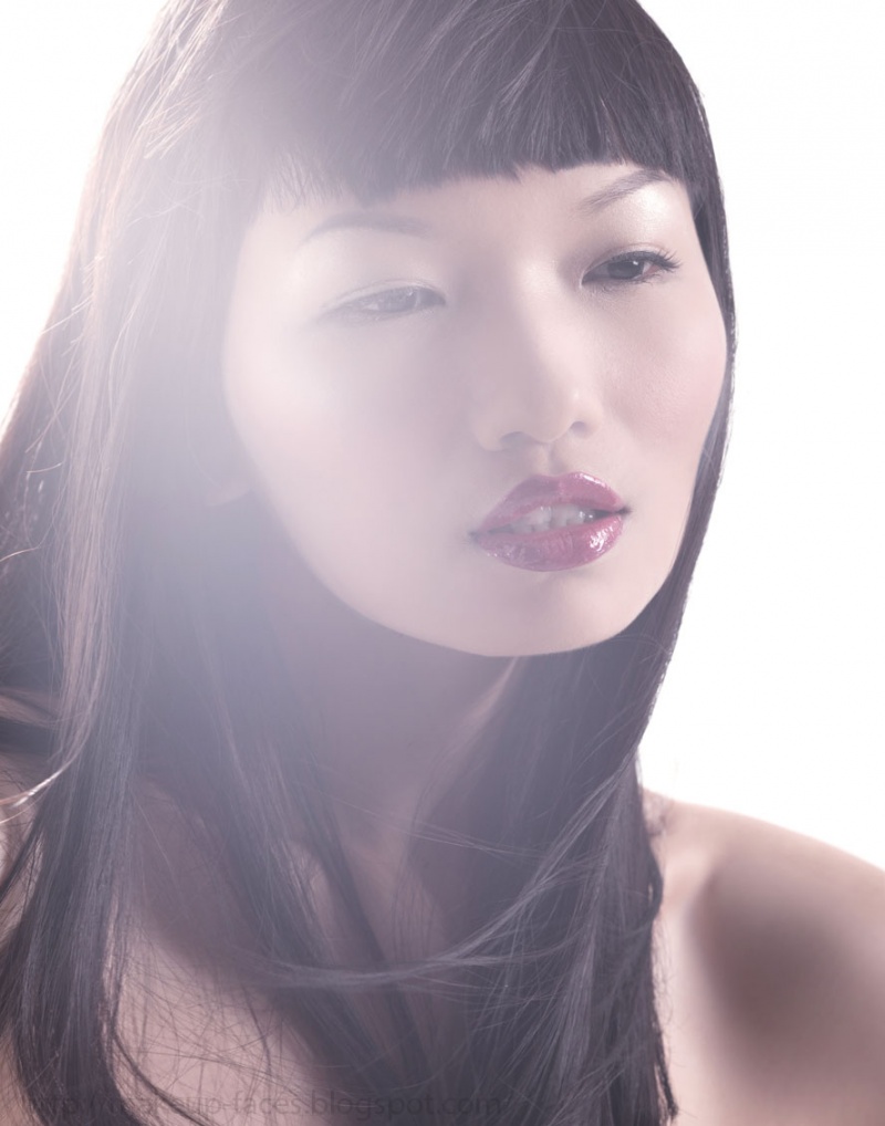 Female model photo shoot of Lynette Feng