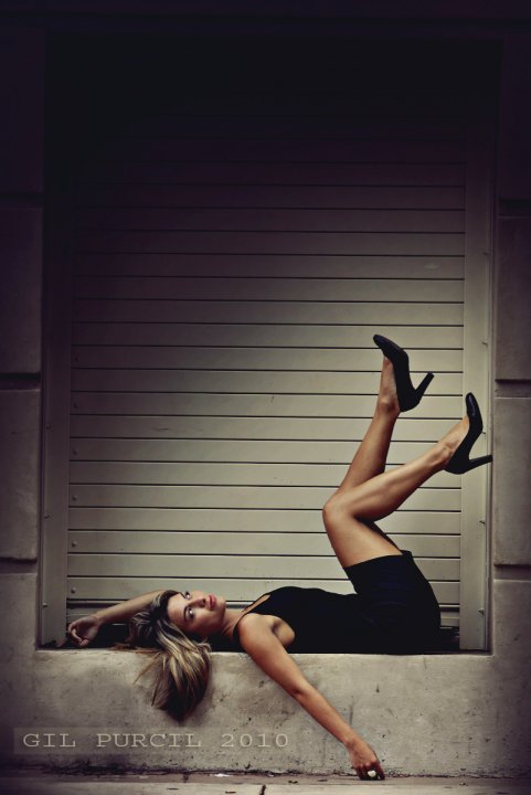 Female model photo shoot of k e l l i e by Gil RN